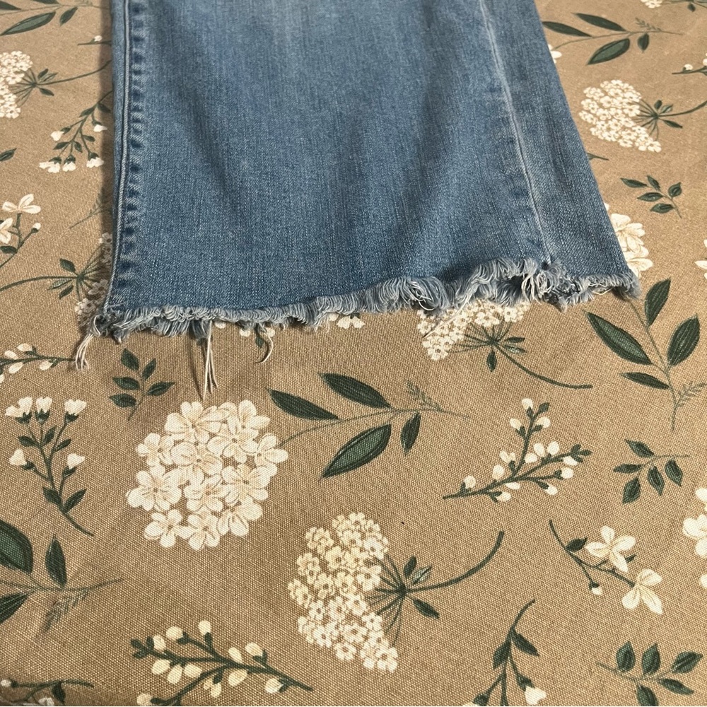 Uniqlo Blue Raw Hem Jeans 26 Straight Leg Distressed Y2K Preppy Bohemian - Picture 3 of 10